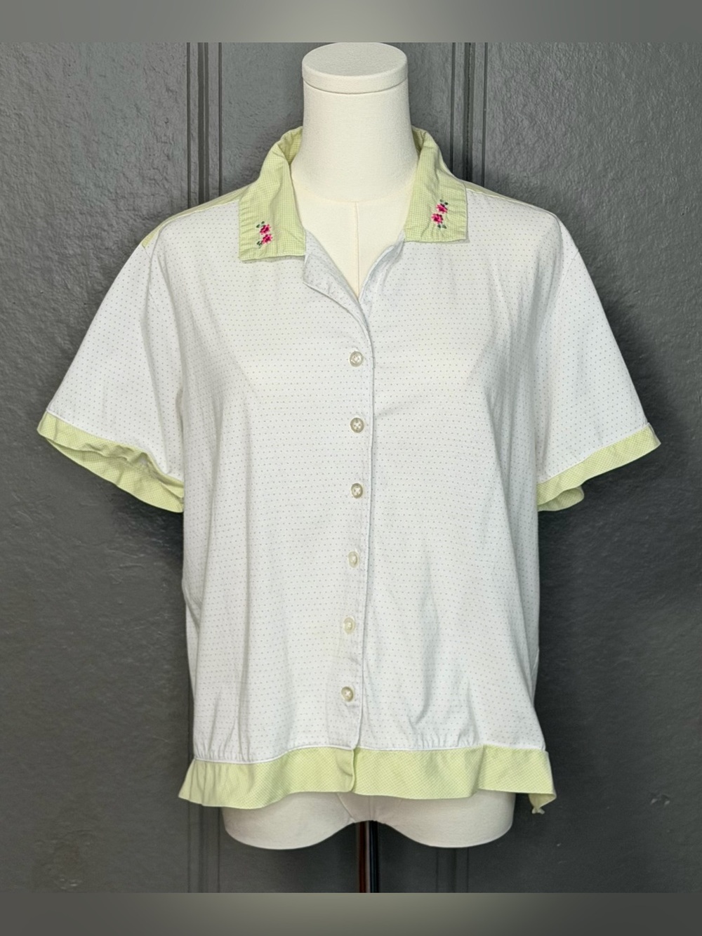 Vintage Gabrielle Intimates Pajama Top